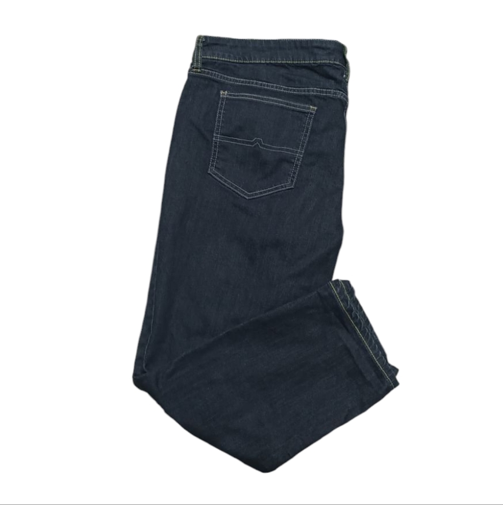 Juniors Arizona Jean CO. Mid rise Capri jeans